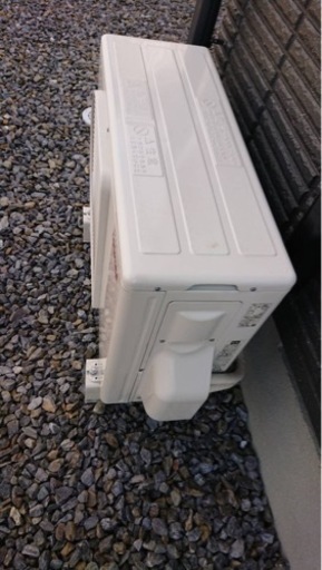 東芝ルームエアコン　RAS-C225RJ(W)