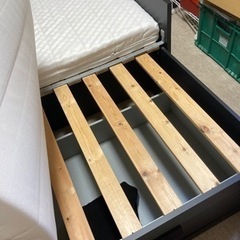 IKEA ベッド （決まりました）