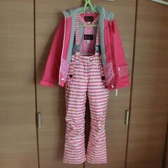 　女の子　ウェア　スキー　冬　防寒