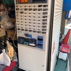 売ります　券売機　の画像
