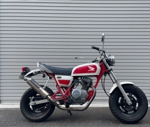 エイプ50 限定カラー