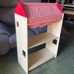 ● 子供部屋用の家具、棚