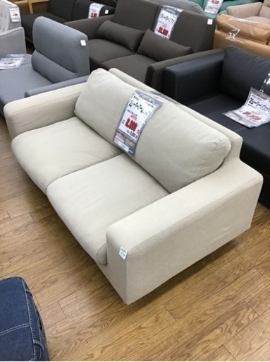 KN-97【ご来店頂ける方限定】無印良品　2シーターアームソファ　ベージュ