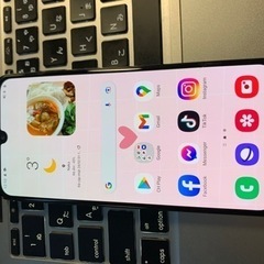 サムスンGalaxy A30 ブルー(値下げた)の画像