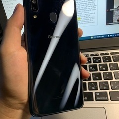 サムスンGalaxy A30 ブルー(値下げた)の画像