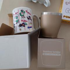 新品、中古品、お皿、カップセットの画像