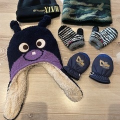 バイキンマンモコモコ帽子、ニット帽、手袋、ネックウォーマー