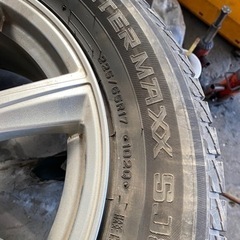最終値下げ！ダンロップ　スタッドレス　225/65R17 4本