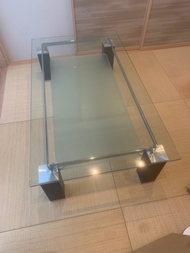 ニトリ　ガラステーブル　ローテーブル　価格変更しました