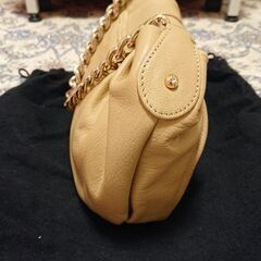 エポカのバッグの画像
