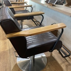 美容室のセットイス（中古）【ヴィンテージ】スタイリングチェア Dr.SPINEの画像