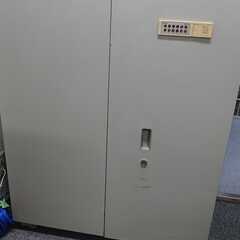 金庫差し上げます