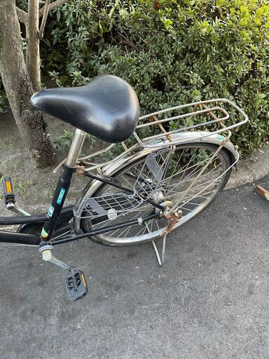 リサイクルショップどりーむ天保山店　No２３　自転車　中古　黒　ギア切り替え三段　LEDオートライト