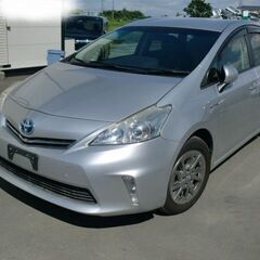 ●平成25年3月登録のプリウスアルファS Lセレクション