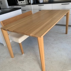 カリモク家具　ダイニングテーブル　ベンチシート
