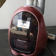 ☆東芝　掃除機　2013年製　P☆