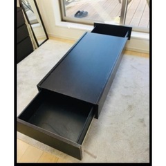 IKEA RAMVIK コーヒーテーブル の画像