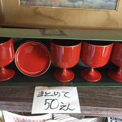 【むじんはんばい】コップのようなもの