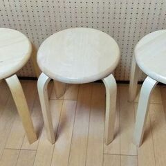 木製スツール3脚セット の画像
