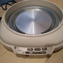 電気グリル鍋の画像