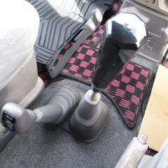 デリカスペースギア　4D　2.8DTエクシ－ドⅡ　ハイR　4WDの画像