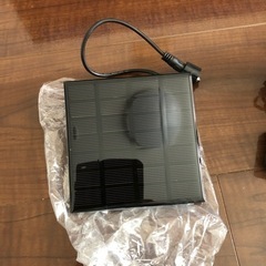 ソーラーパネル　ポンプ　睡蓮鉢