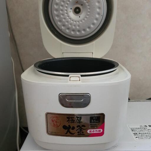 炊飯器