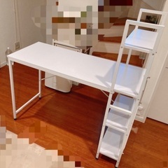 収納付きデスク