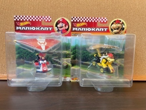hotwheelsホットウィール　マリオカート　2個セット（マリオ、クッパ）