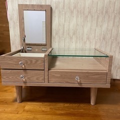 コスメテーブル