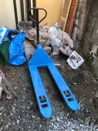 ハンドリフト　2000kg