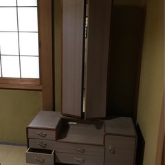 鏡台