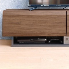 【使用歴1年】テレビ台の画像