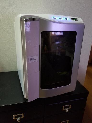 お洒落な20Lコンパクト冷温庫　買取決定