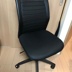 28日18:00までに取りに来てくださる方に　チェア