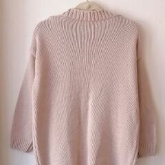 ニットカーディガンの画像