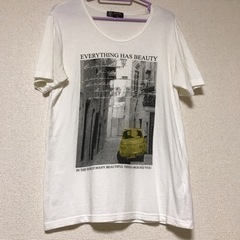 Tシャツ　　白