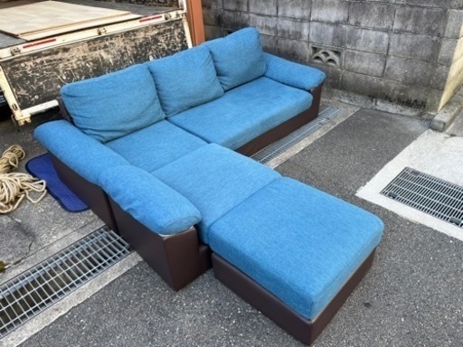 【2/27(日)には処分予定】【美品】ソファ　3人用　オットマン付き