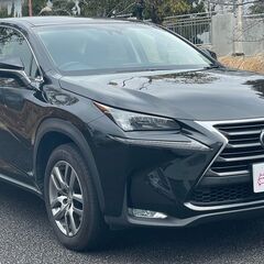 ムーンルーフ付き NX 300h Iパッケージ 2016年 レクサス の画像