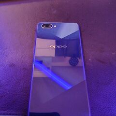 オッポ OPPO R15 Neo メモリ3G 容量64G ダイヤモンドブルー 中古美品  ガラスフィルム・スマホカバー新品 大きな傷なしの画像