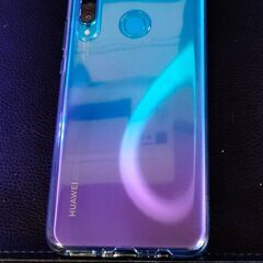 【受け渡し予定済】HUAWEI製スマートフォン「P30 lite SIMフリー版 ピーコックブルー」ガラスフィルム・透明カバー新品です 中古美品ですの画像