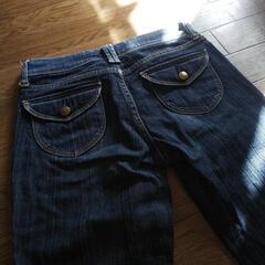 昔のユニクロ ジーンズ ２本 58.5cm & 61cmの画像