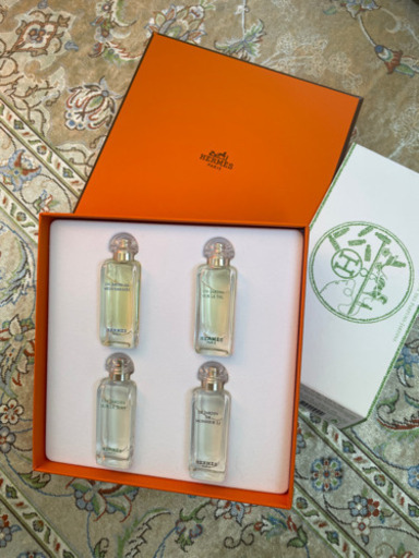 本物！！HERMES（エルメス）ミニ香水セット