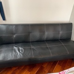 レザーソファー　ソファーベッド　格安！