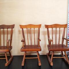 木製ミニチュアロッキングチェアの画像