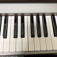 ヤマハ電子ピアノ　YDP-S30 椅子付きの画像