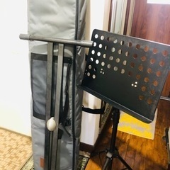 Privia キーボード、ピアノ椅子　スタンド　譜面台　７点セット