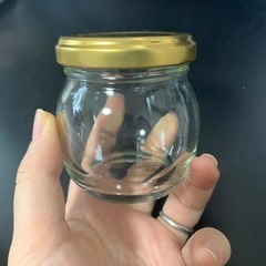 【売り尽くしセール】ガラスの小瓶の画像
