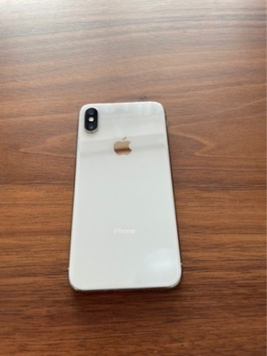 iPhone X Silver 64 GB SIMフリー　IMEI：356741083819358