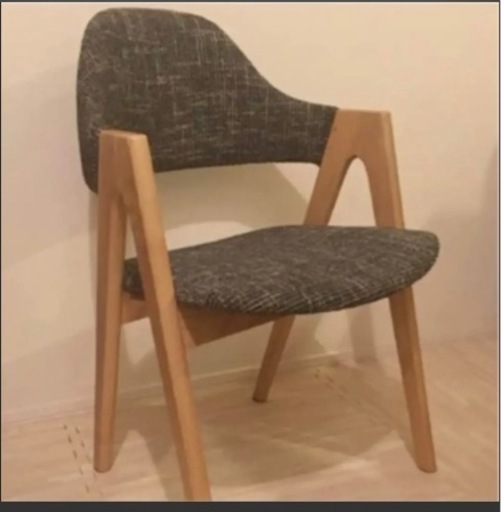 二脚分　北欧モダンなダイニングチェア